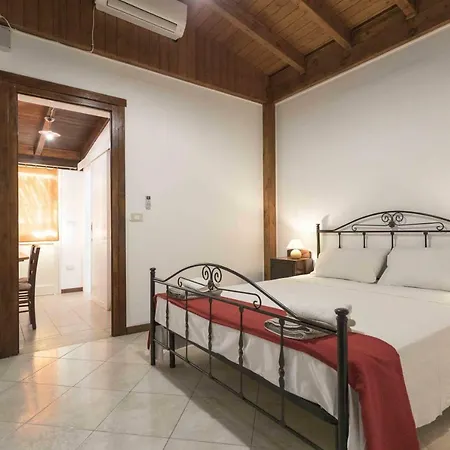 Eloka Ξενοδοχείο με διαμερίσματα 3*