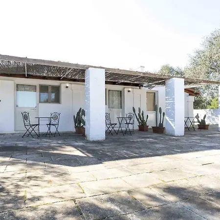 Eloka Ξενοδοχείο με διαμερίσματα Torre Squillace