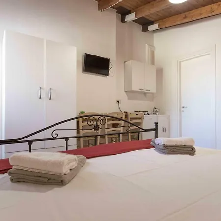 Eloka 公寓式酒店