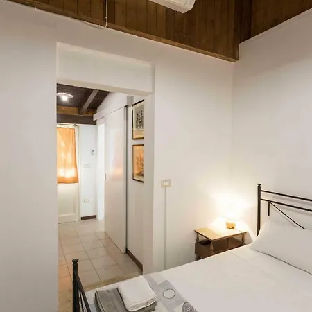 Eloka Aparthotel Torre Squillace